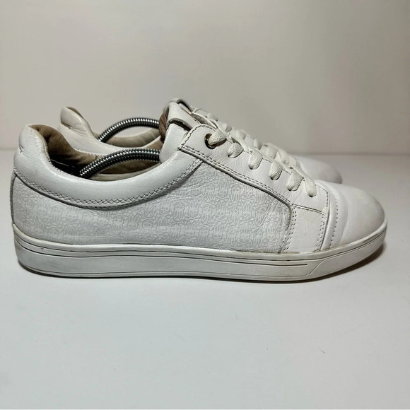 Psycho Bunny Other - Psycho Bunny Shoes Mens 7.5 Lucky Find White Low Top All Over Logo (156 Box 19)